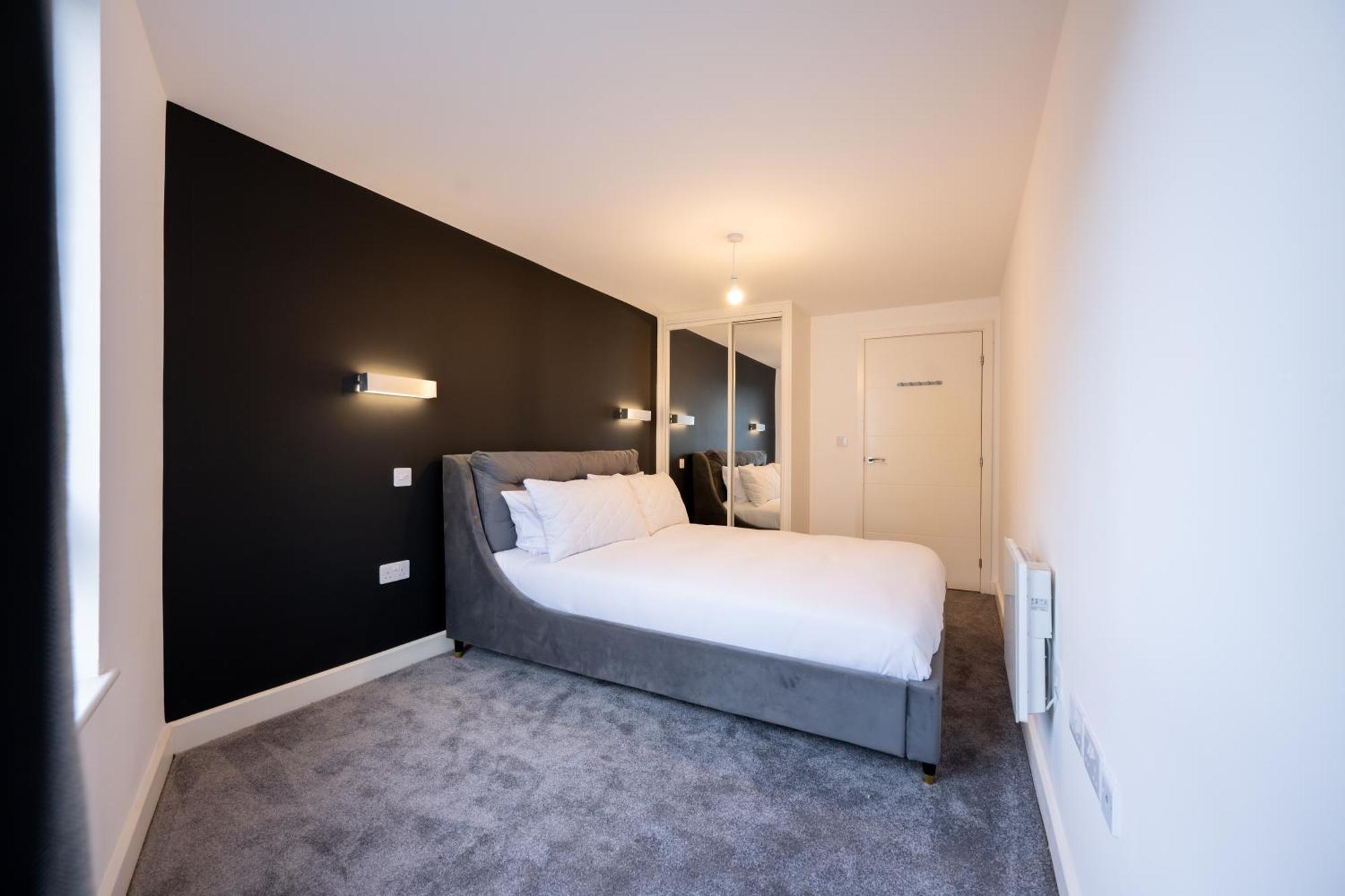 Luxury Apartment By Ocean Village Marina Southampton Bagian luar foto